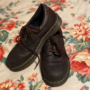 Doc marten soft brown leather oxfords